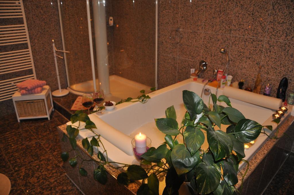 ארפורט Martina'S Gastezimmer מראה חיצוני תמונה